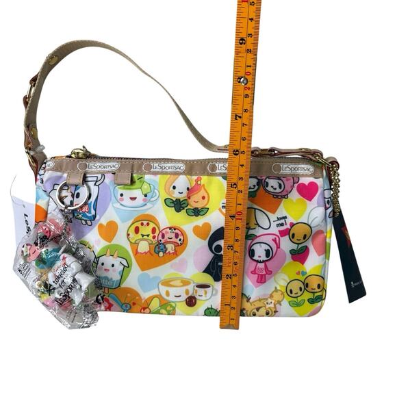 Tokidoki LeSportsac Mini Tote Bag L’Amore Print w/ Qee Keychain Retired NWT HTF - Picture 15 of 16
